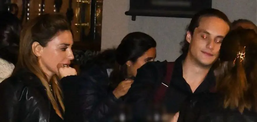 Bilge Öztürk ile Daren Gerede Erkaya ilk kez görüntülendi 2 Bilge Öztürk ile Daren Gerede Erkaya ilk kez görüntülendi 2