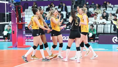 FIVB Kadınlar Dünya Kulüpler Şampiyonası | VakıfBank yarı finalde