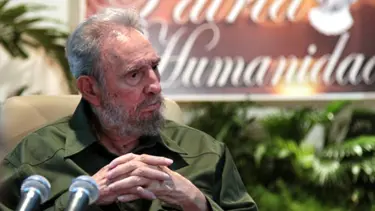 Castro: Ahmedinejad Yahudi düşmanı