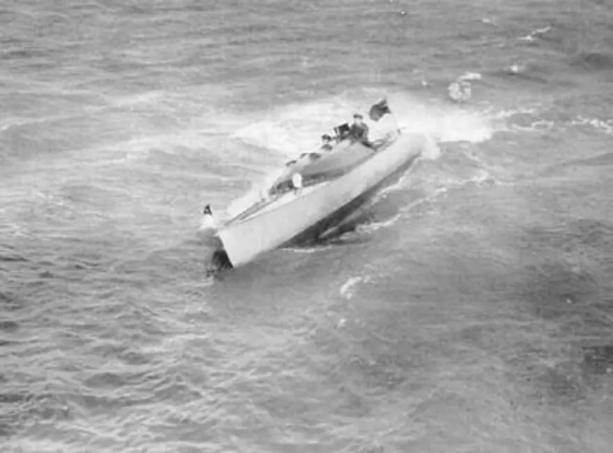 MOTORLU TEKNE YARIŞI 5 MOTORLU TEKNE YARIŞI 5