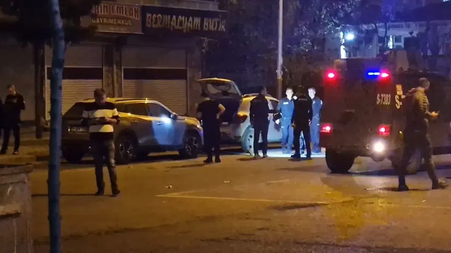 Diyarbakır'da "kız kaçırma" dehşeti: 1'i polis 10 yaralı 1
