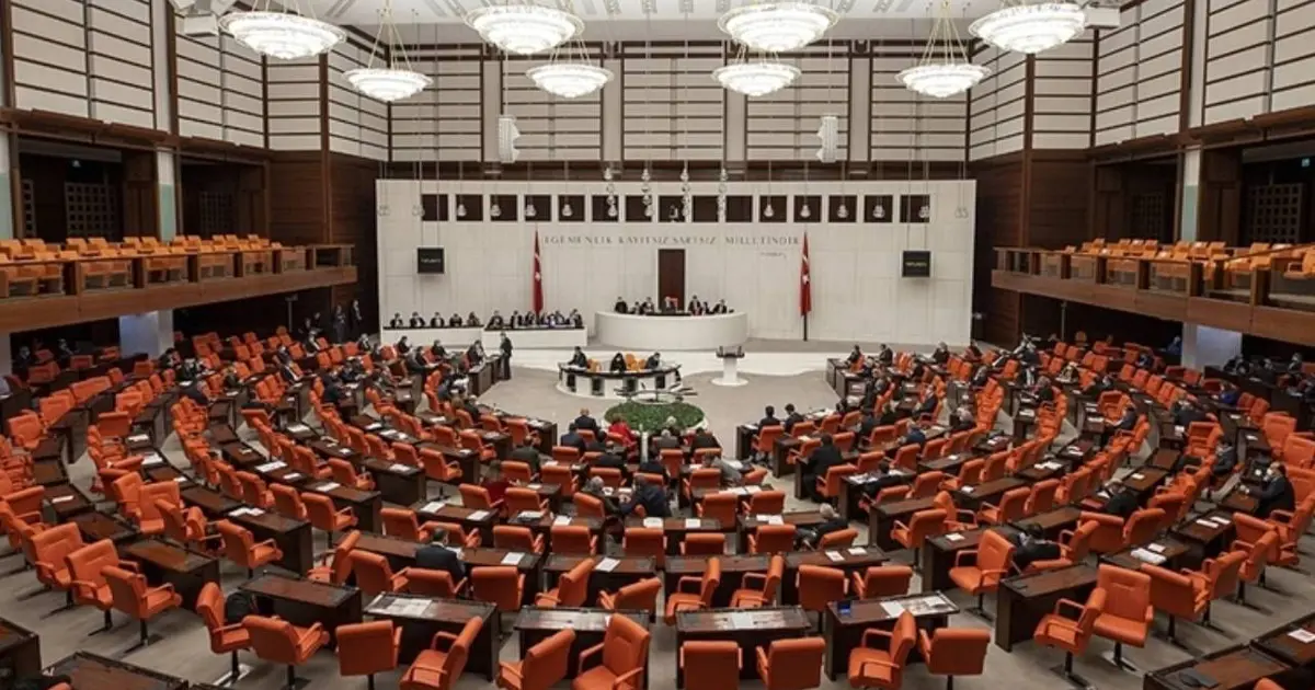 Özgür Özel dahil 7 vekilin dokunulmazlık dosyası Meclis'te