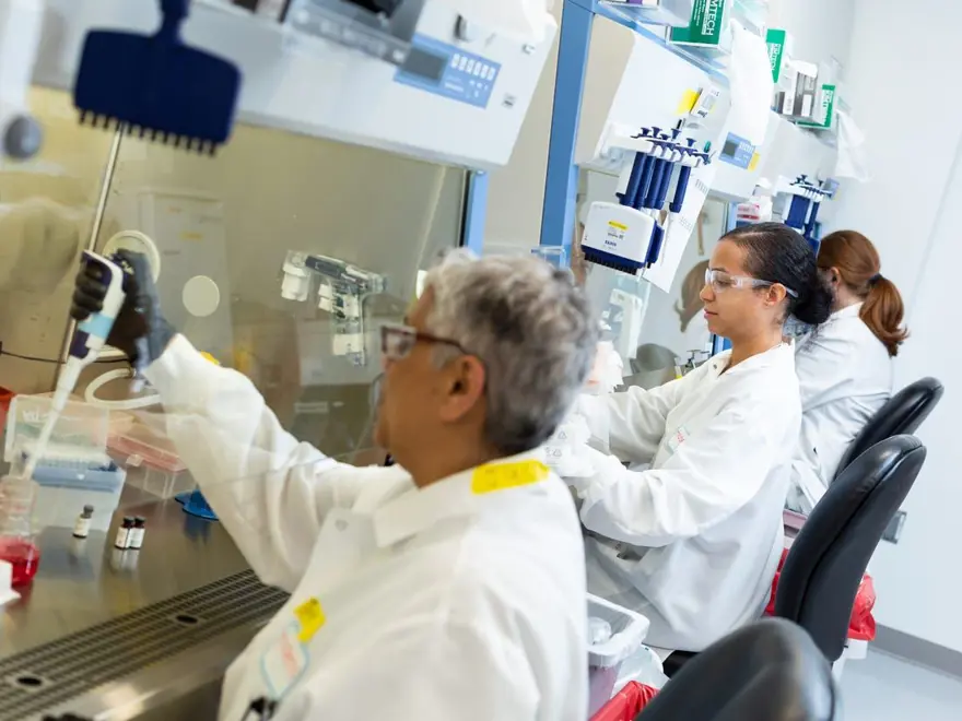 MODERNA’NIN AŞISI FDA’NIN HIZLI TAKİP LİSTESİNDE 3 MODERNA’NIN AŞISI FDA’NIN HIZLI TAKİP LİSTESİNDE 3