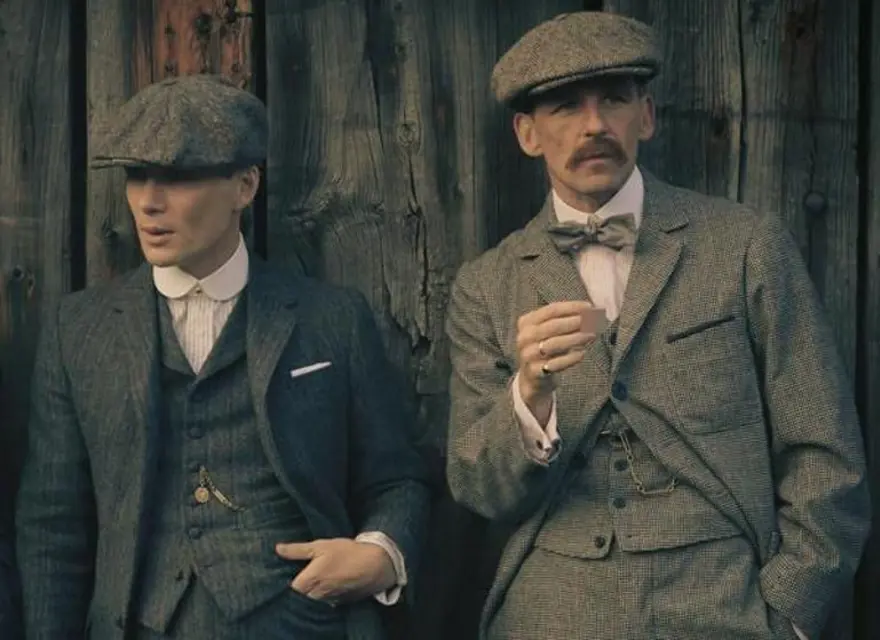 "Peaky Blinders"ın yıldızı tanınmaz halde! "Peaky Blinders"ın yıldızı tanınmaz halde!