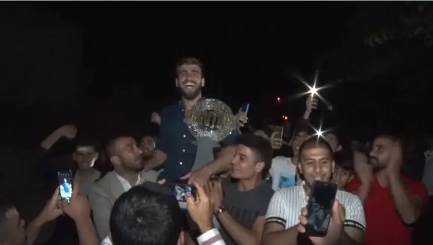 Survivor şampiyonu Yusuf Karakaya'ya memleketinde karşılama 1