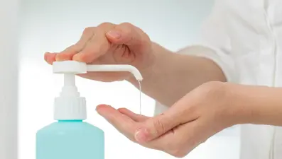 Eczaneler dezenfektan üretimi için Bilim Kurulundan onay bekliyor