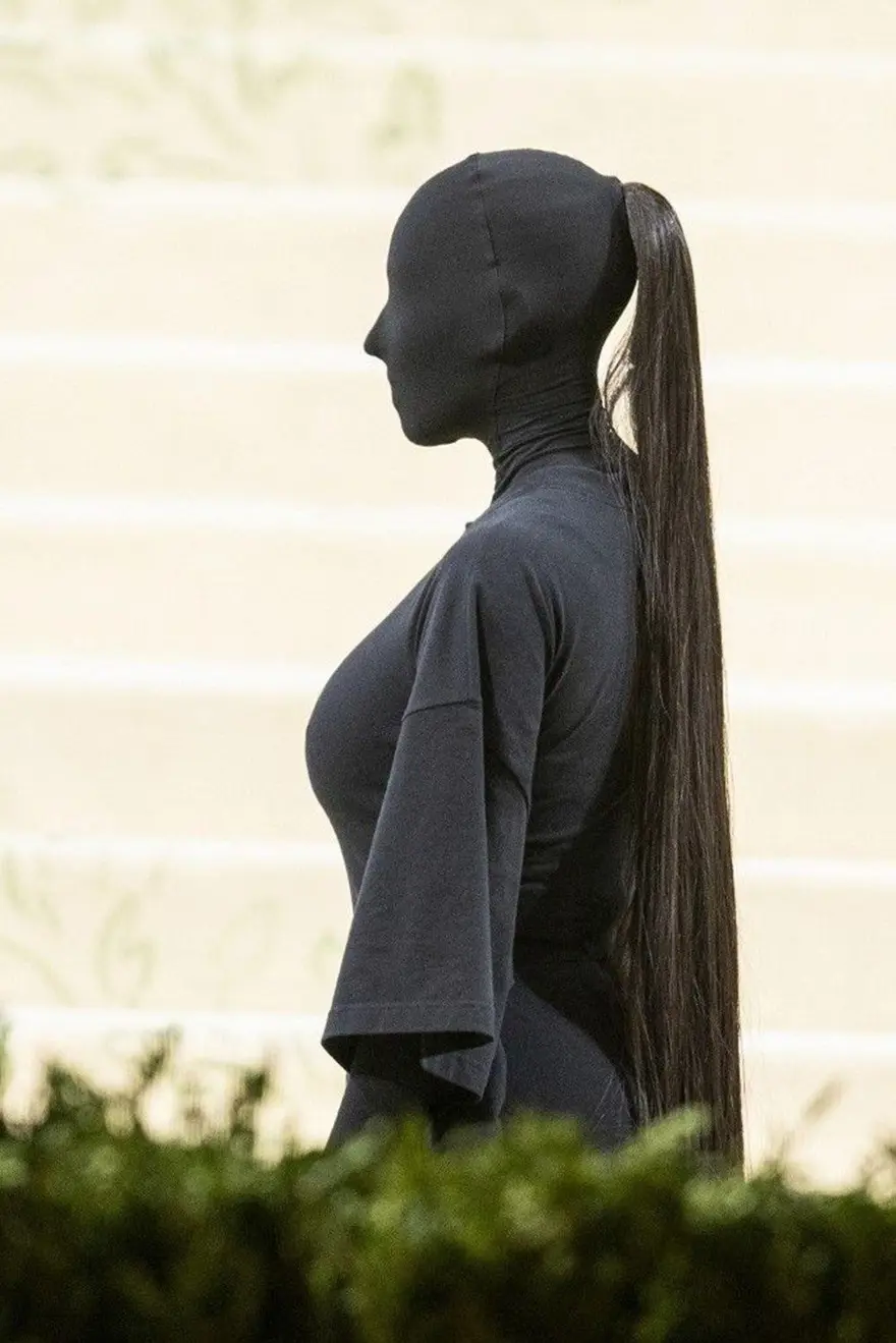 Kim Kardashian Met Gala kostümünü savundu 6