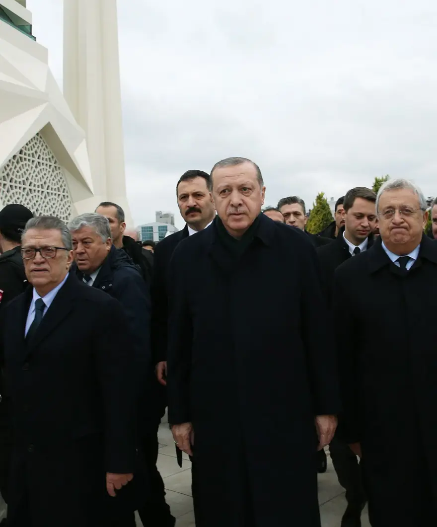 Yavuz Yılmaz son yolculuğuna uğurlandı 53 Yavuz Yılmaz son yolculuğuna uğurlandı 53