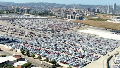 Oyak Renault 7 milyonuncu aracını ve motorunu üretti