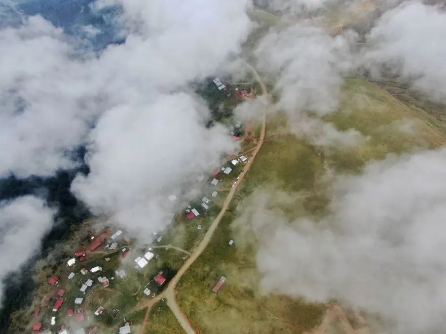 Sis altındaki Batı Karadeniz yaylaları sonbaharda da ziyaretçilerini ağırlıyor 17