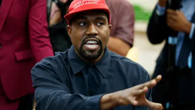 Kanye West'in eşinin konuşmasını yasakladığı ve hayatını kontrol ettiği iddia edildi