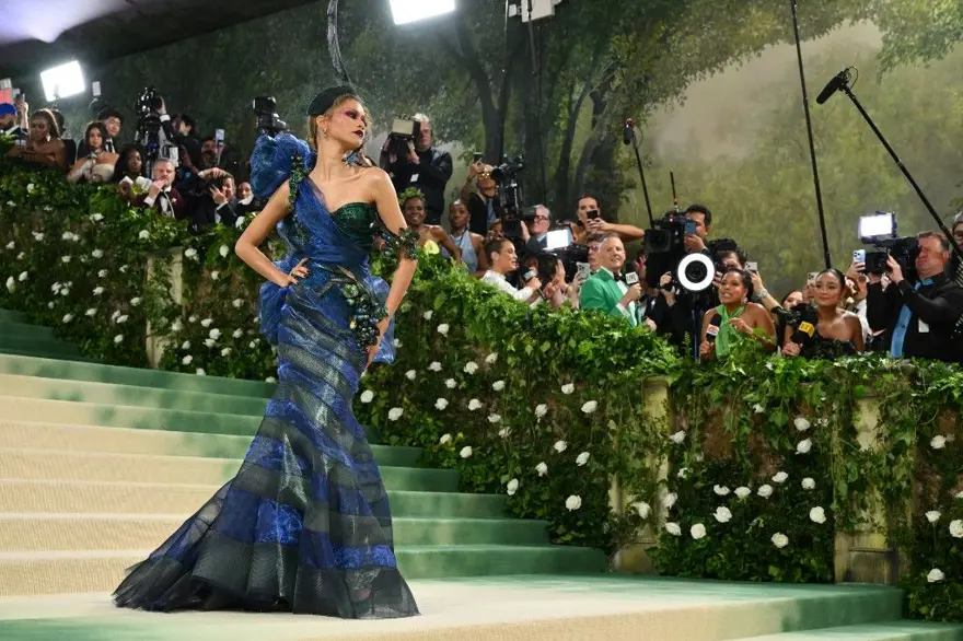 Modanın en büyük gecesi Met Gala'da şıklık yarışı 