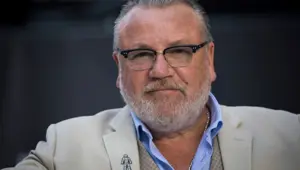 Ray Winstone'a Saraybosna Film Festivali'nden onur ödülü Ray Winstone'a Saraybosna Film Festivali'nden onur ödülü