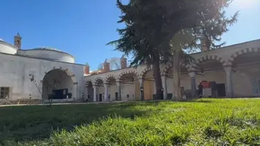 Edirne'de Fatih dönemine ait 'Peykler Medresesi' kapılarını yeniden açıyor