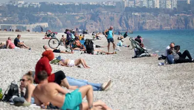 Antalya'ya yaz geldi
