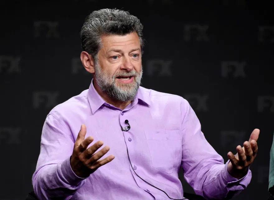Andy Serkis: Role girmek için sette Gollum gibi yürüdüm 1