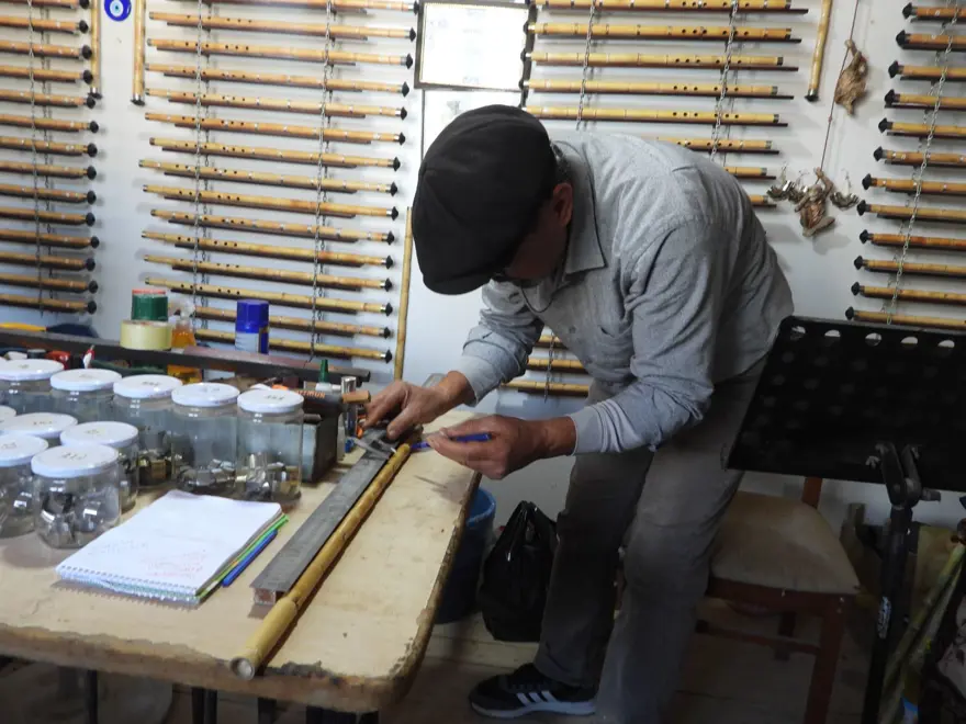 Sazlıklardan toplanarak yapılıyor: 2 bin ile 20 bin lira arasında satılıyor 