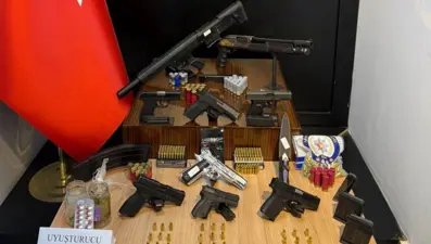 Antalya'da helikopter destekli operasyon: Çok sayıda silah ve mühimmat ele geçirildi