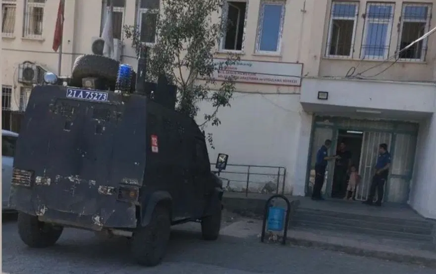 Aile sağlığı merkezini soydular 2