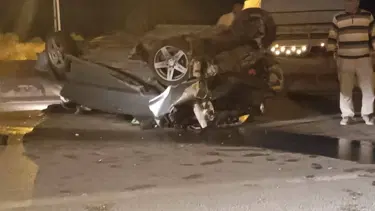 Başkentte iki araç çarpıştı, biri takla attı: 5 yaralı