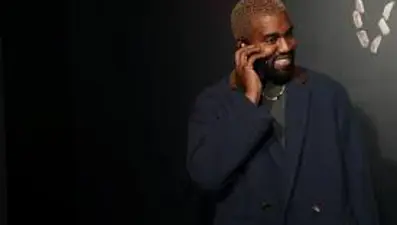 Kanye West, ismini bir kez daha değiştirdi