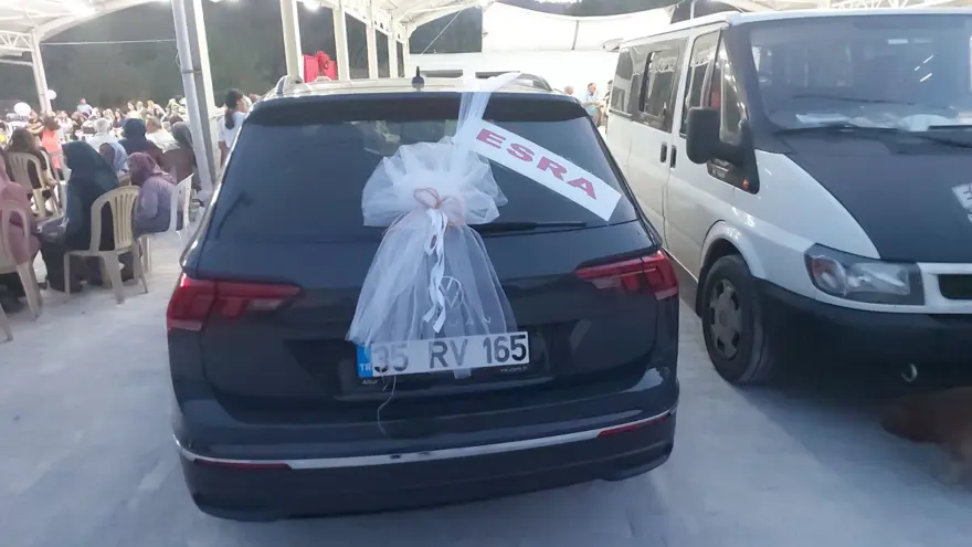 Denizli'de down sendromlu Esra'nın düğün hayali gerçek oldu 9