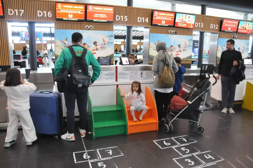 DÜN 1512 UÇUŞLA 222 BİN YOLCU SEYAHAT ETTİ 4