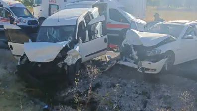 Nevşehir'de trafik kazası: 14 kişi yaralandı