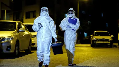 Bilim Kurulu üyesi: Kapalı ortamda virüs kendine yayılacak ortamı buluyor