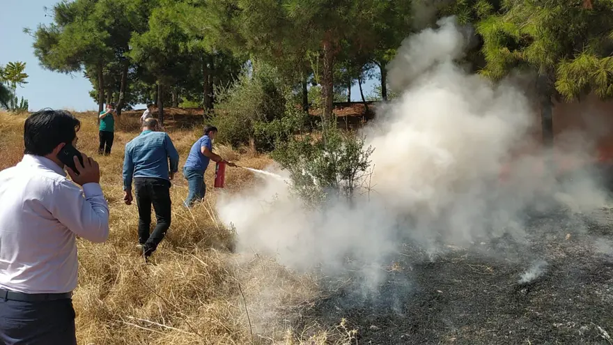Hastane bahçesinde yangın paniği 7 Hastane bahçesinde yangın paniği 7