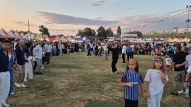 Tekirdağ’da 1 kilometrelik horon kuyruğu oluşturuldu