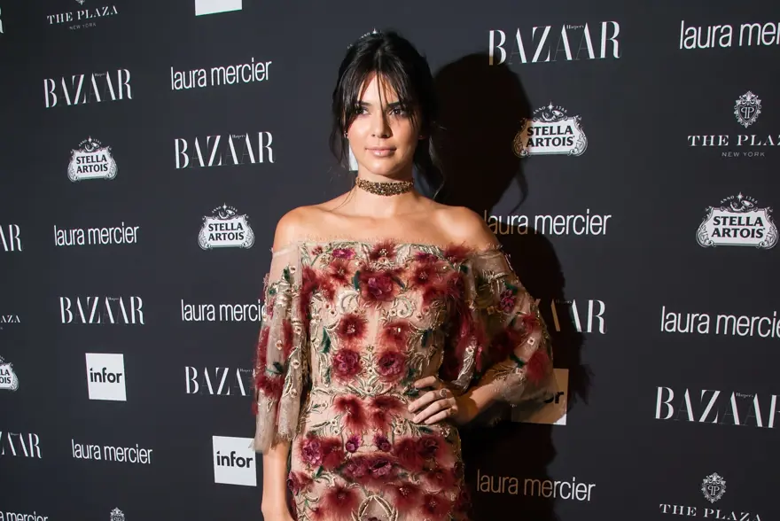 DUDAĞININ İÇİNDE 3 DUDAĞININ İÇİNDE 3