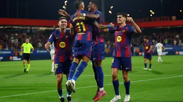 UEFA'dan futbol tarihine geçecek karar