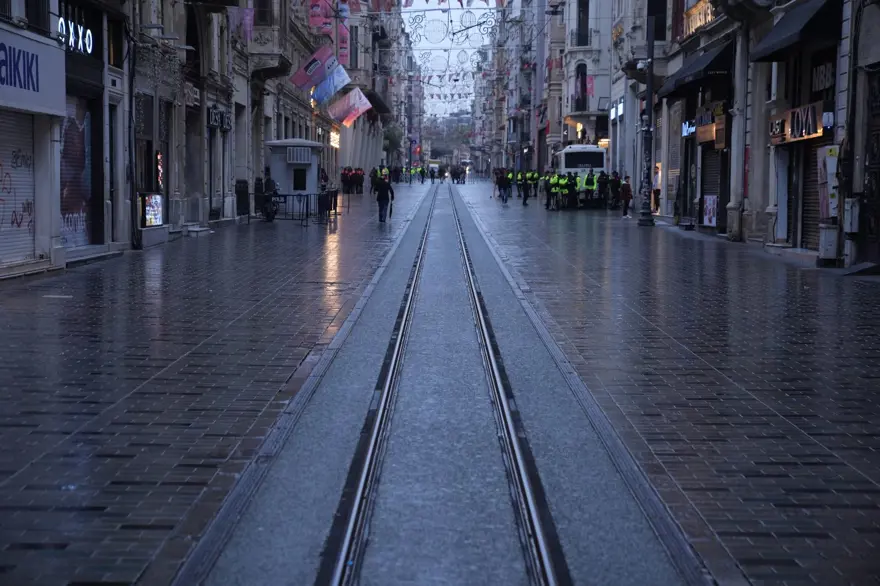 İstanbul'da 1 Mayıs tedbirleri: 217 gözaltı, 28 polis yaralı 1