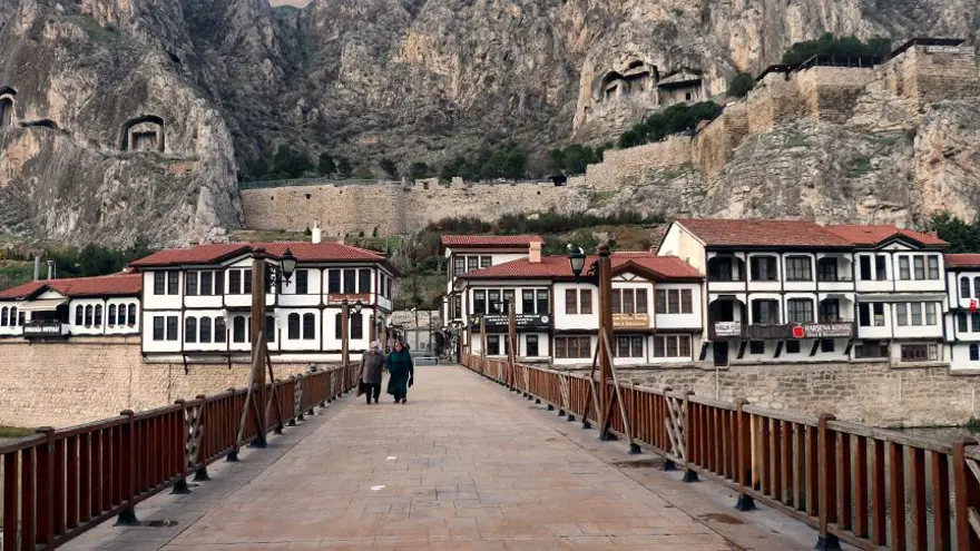 'Şehzadeler şehri' Amasya tarih kokan otantik sokaklarıyla ziyaretçilerini bekliyor 2