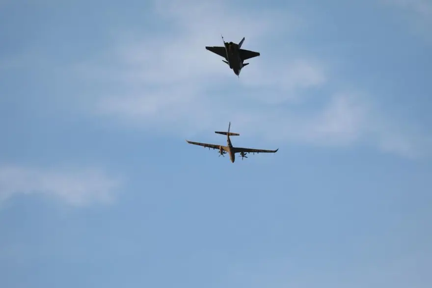 Kızılelma ve Akıncı'dan kol uçuşu 6