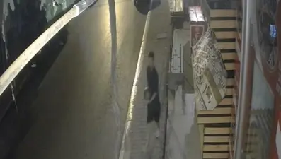 Market sahibinin isyanı: Her gece aynı saatte geliyor, bir tane çalıp gidiyor