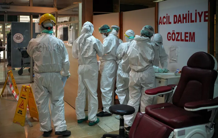 İstanbul'daki corona virüs savaşı böyle görüntülendi 24