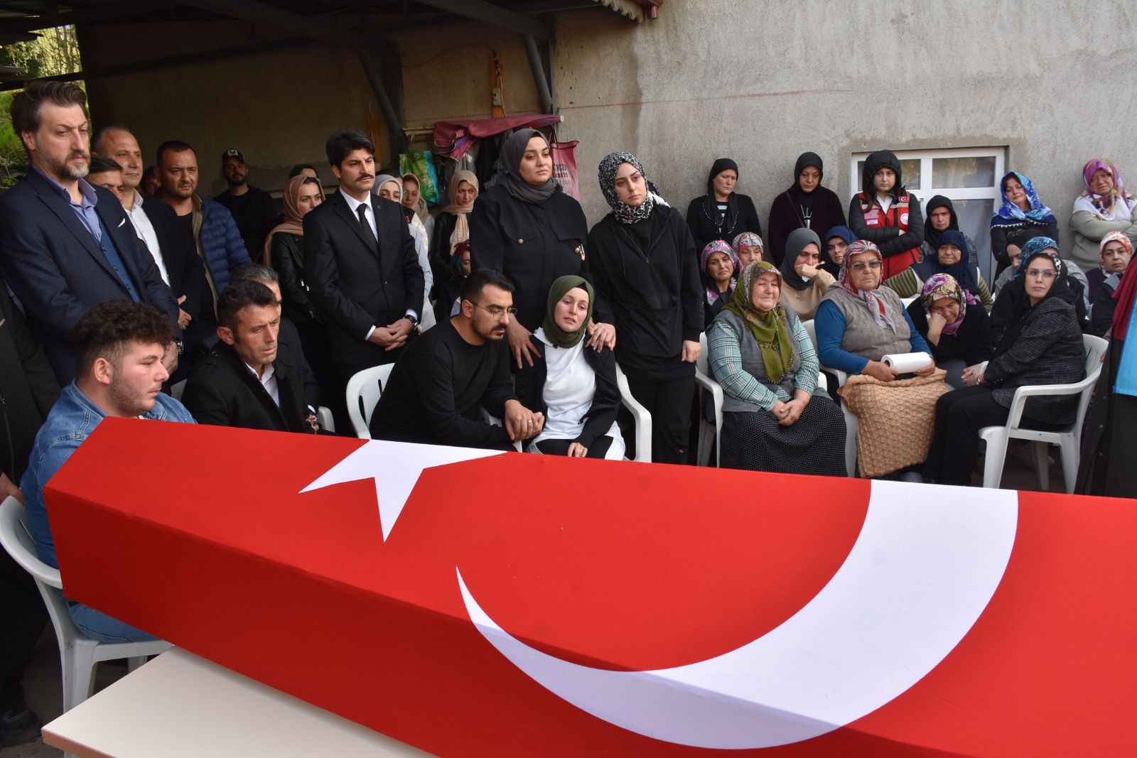 Faciadan 21 gün sonra hayatını kaybeden madenciye veda
