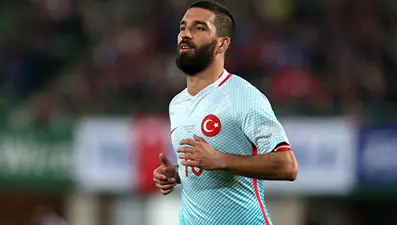 "Ne star adayıyım ne de starım"