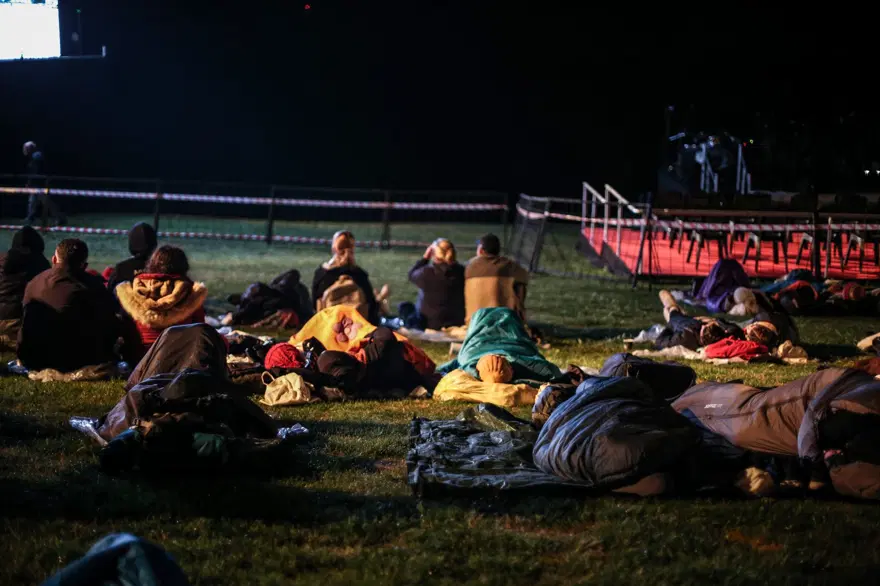 Anzak Koyu'nda geleneksel şafak ayini 17