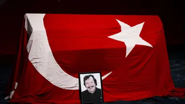 Oyuncu Rauf Altıntak son yolculuğuna uğurlandı