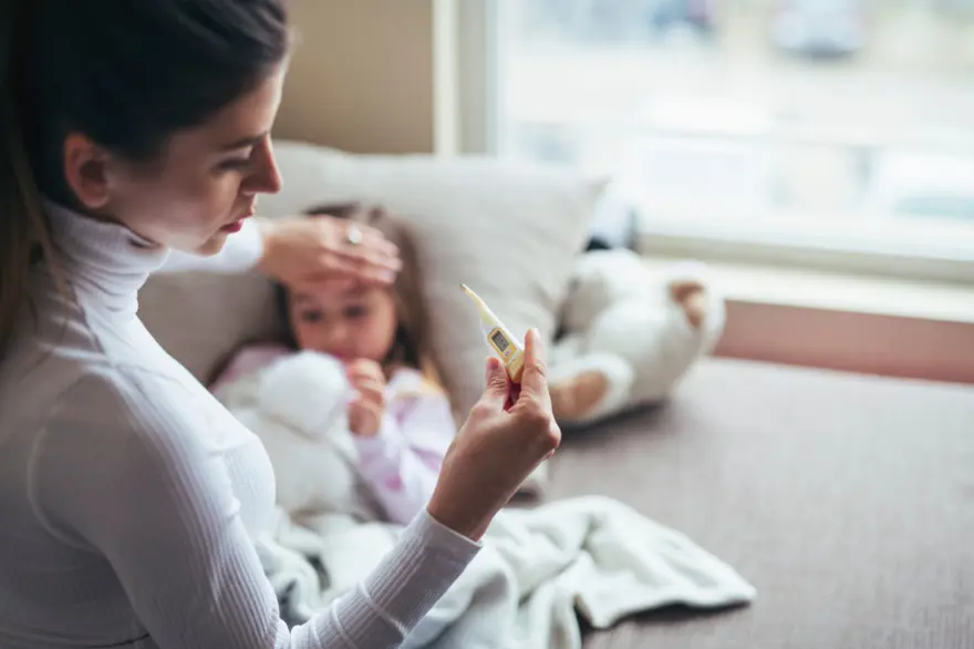 ÇOCUKLARDAKİ YAYGIN SEMPTOMLAR YETİŞKİNLERDEN FARKLI 2 ÇOCUKLARDAKİ YAYGIN SEMPTOMLAR YETİŞKİNLERDEN FARKLI 2