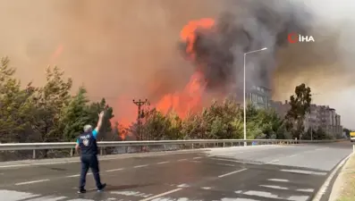 Hatay'da başlayan yangın sürüyor