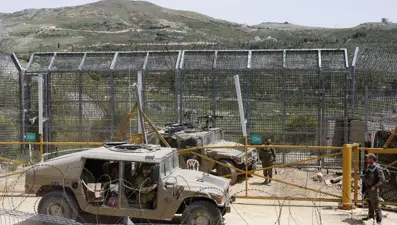 İsrail, Golan Tepeleri'nden bir grubun Suriye içlerine girdiğini açıkladı