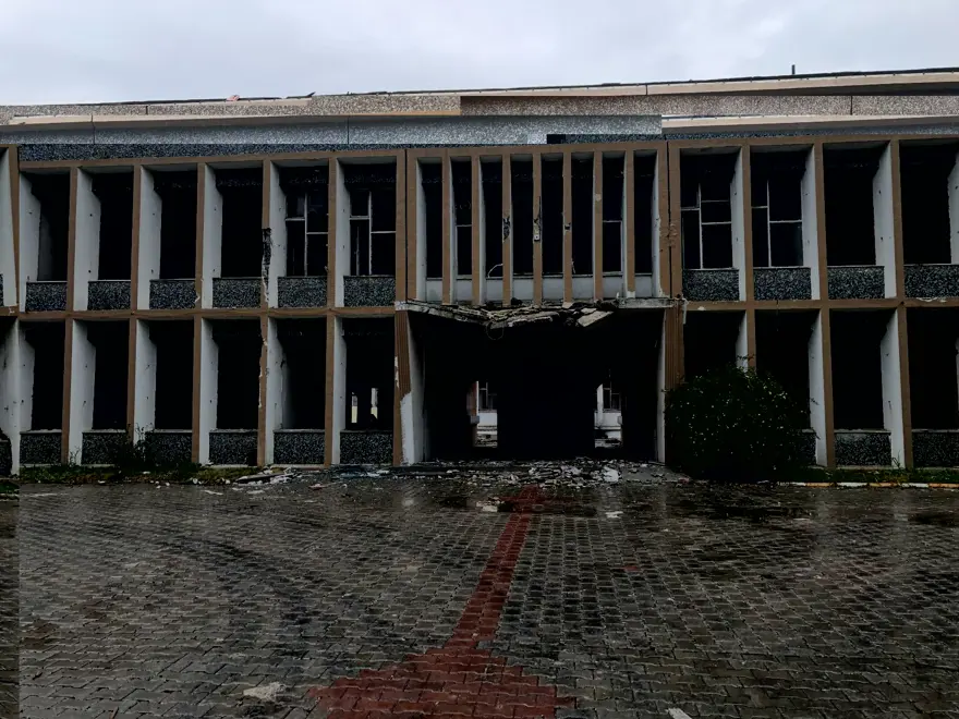 Ünlü filmlerin çekildiği Buca Cezaevi tarihe karışıyor 