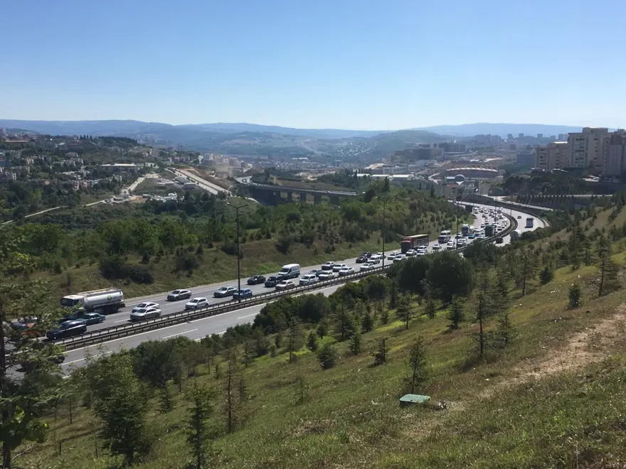 Bayram dönüşü trafik yoğunluğu 27