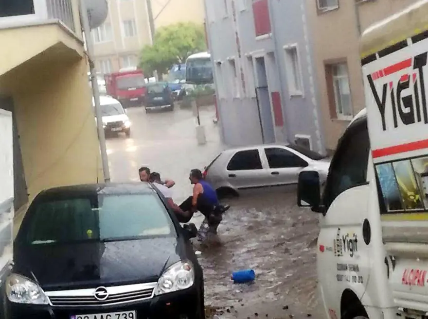 Edirne'de dolu ve sağanak 18