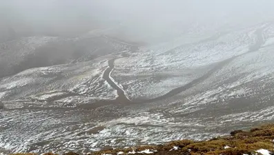 Sağanak yerini kara bıraktı