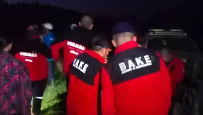 Ormanda kaybolan engelli kız çocuğu 4 saat sonra bulundu